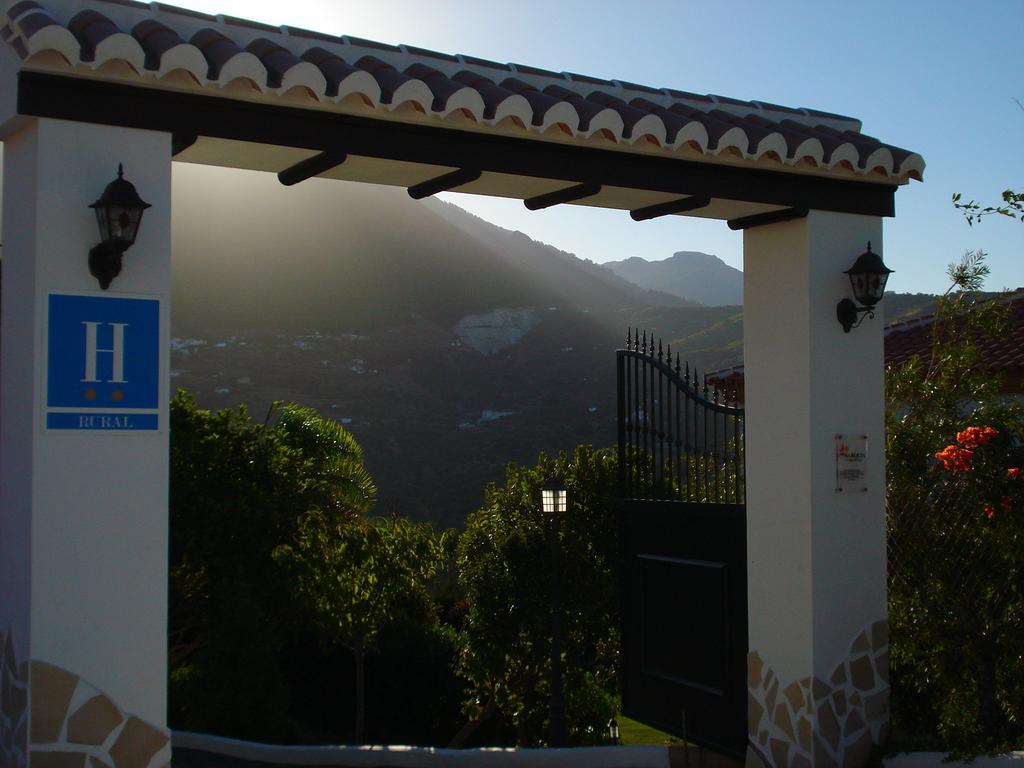 Hotel Cortijo de Salia Alcaucín Buitenkant foto