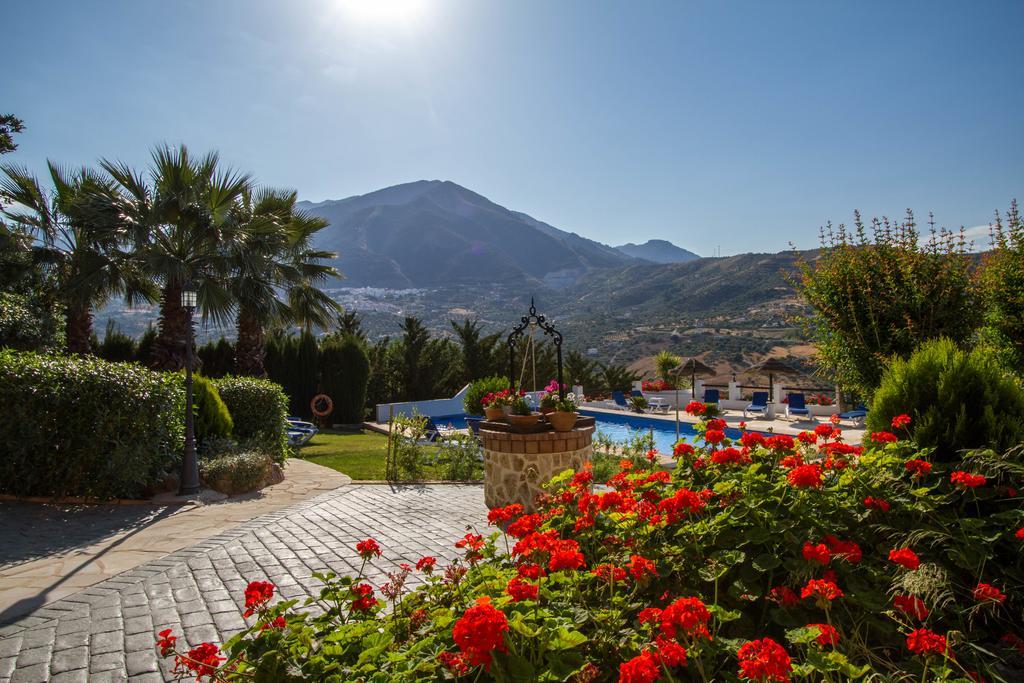 Hotel Cortijo de Salia Alcaucín Buitenkant foto