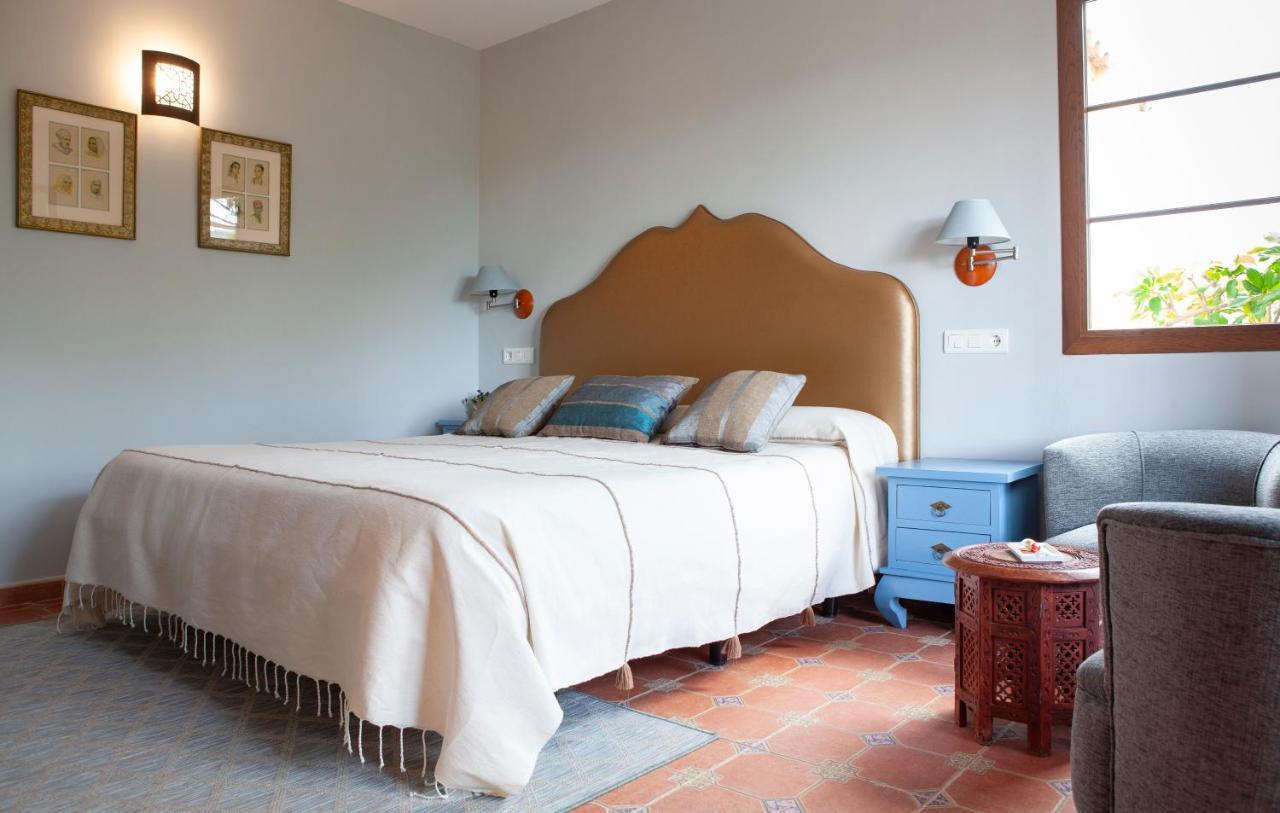 Hotel Cortijo de Salia Alcaucín Buitenkant foto